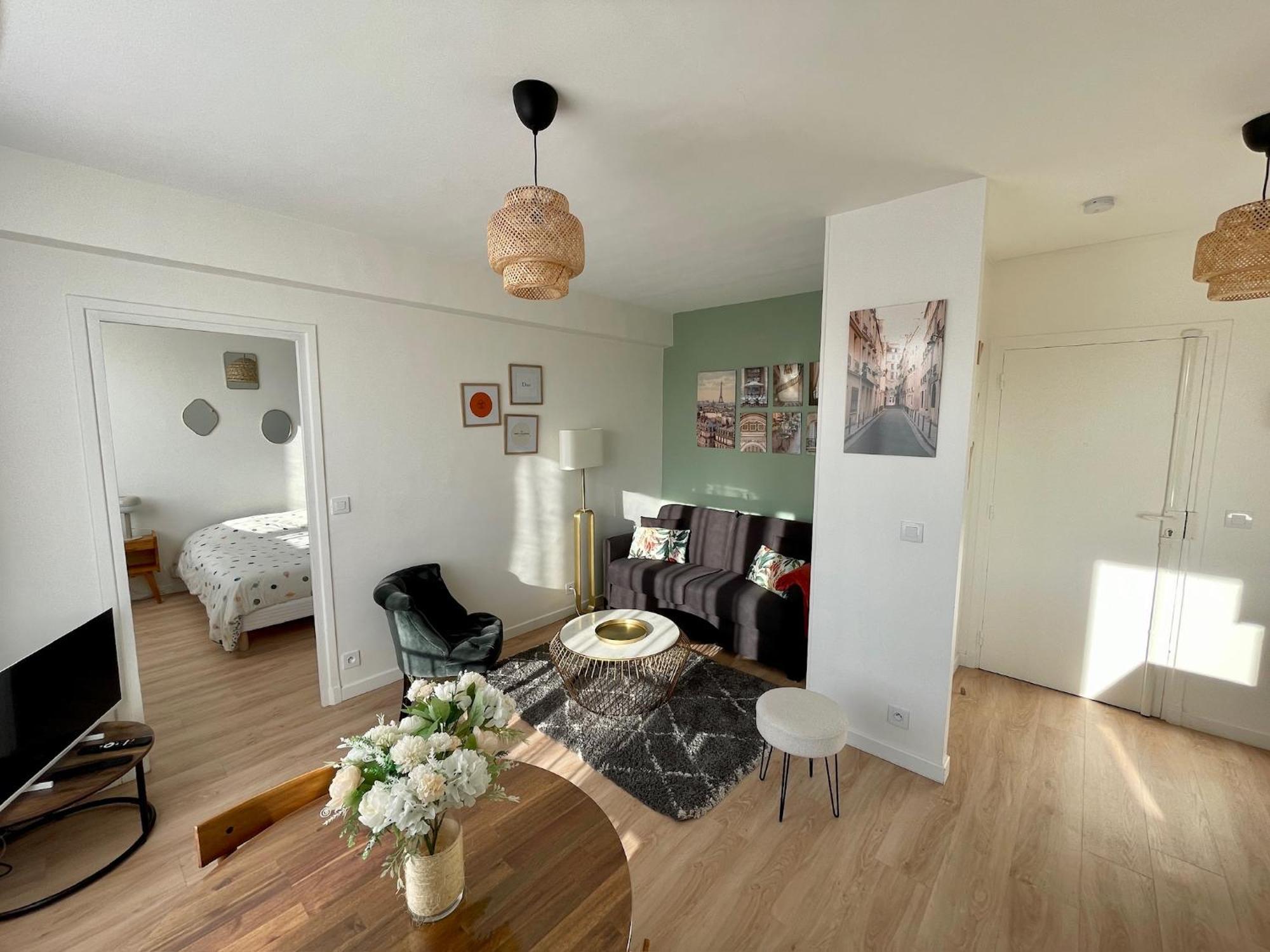 2 Pieces Lumineux Aux Portes De Paris Clamart ภายนอก รูปภาพ